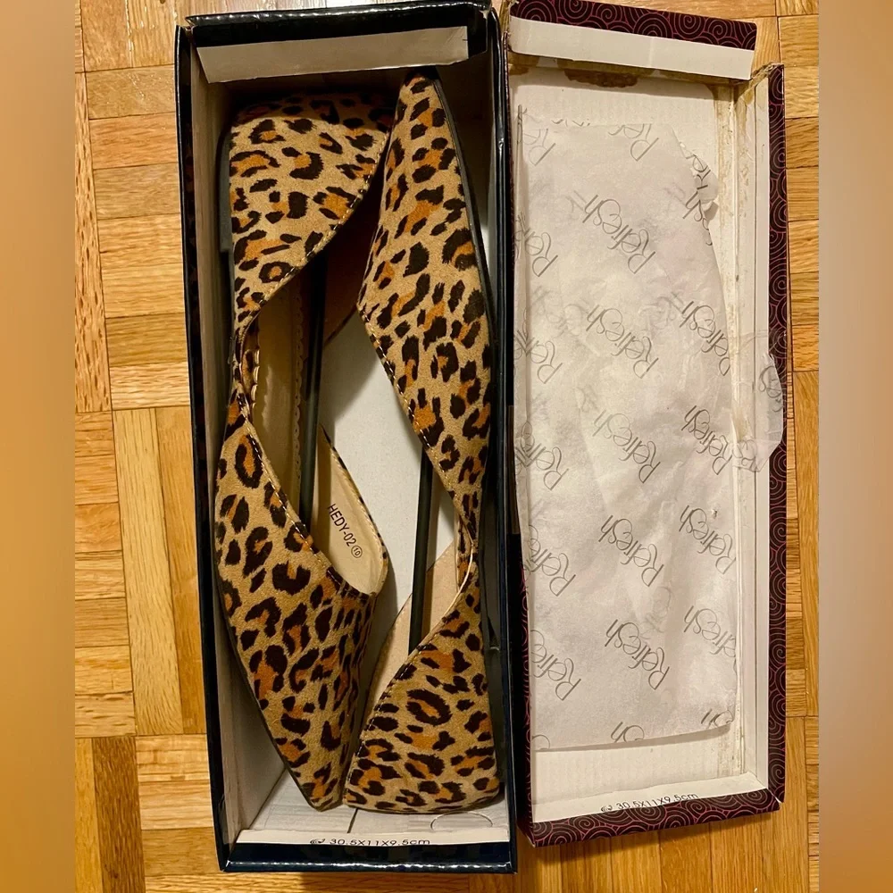 LEOPARD PRINT VEGAN SUEDE FLATS SIZE 10 NIB - Picture 5 of 13